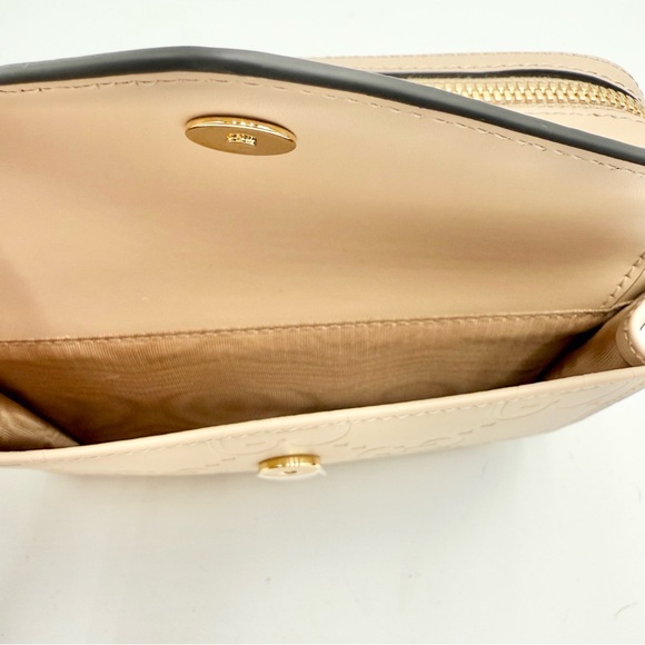 NEW Gucci Crossbody - Picture 7 of 11